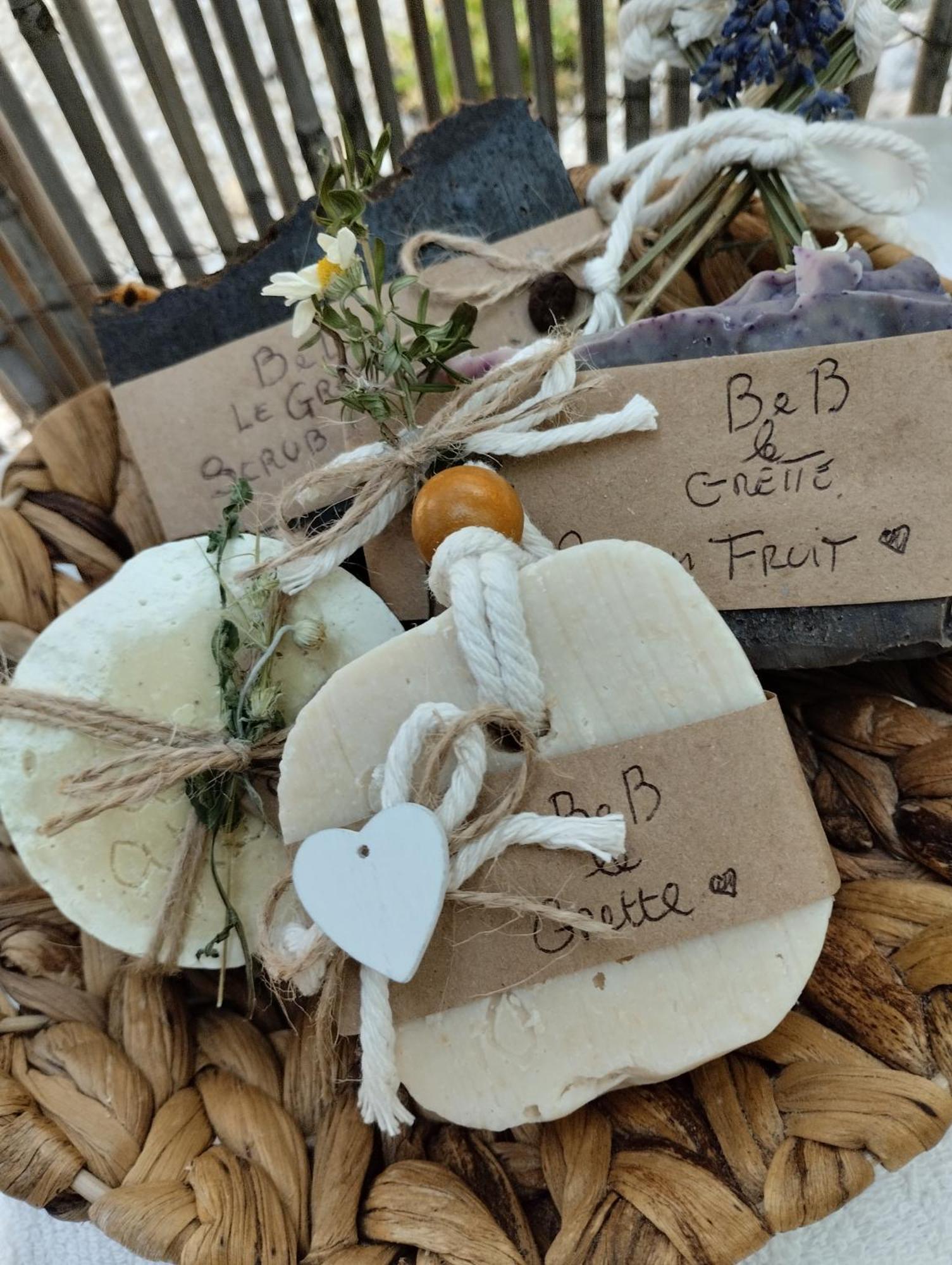 B&B Le Grette Gioia Dei Marsi Bagian luar foto