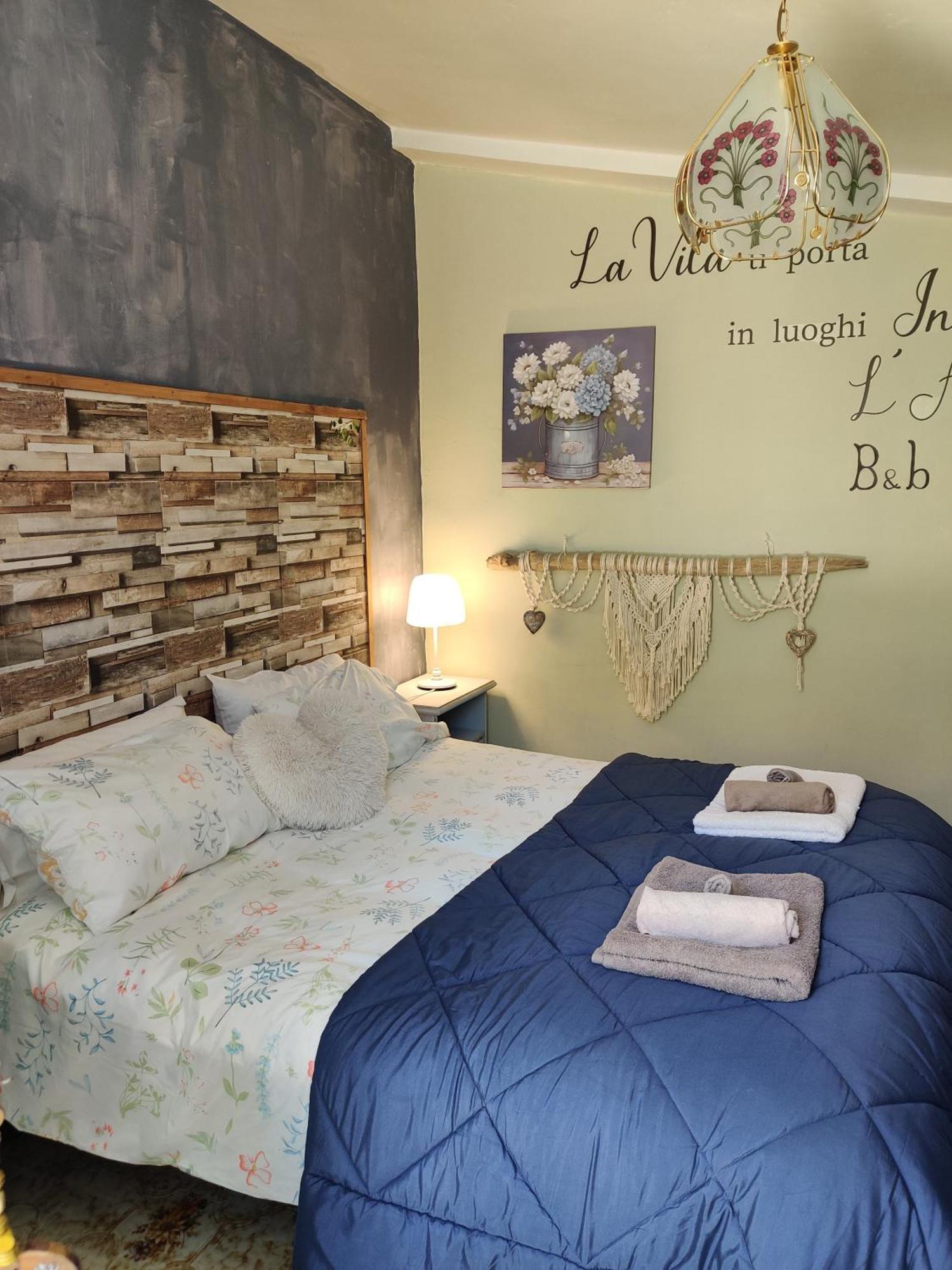 B&B Le Grette Gioia Dei Marsi Bagian luar foto